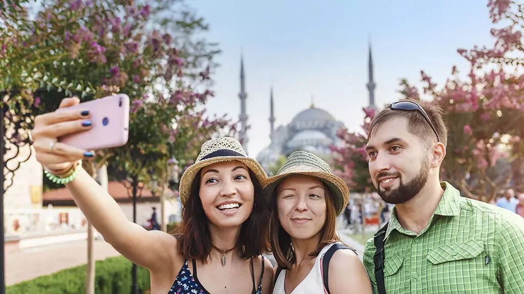 Millennials a Turquía Y Dubái